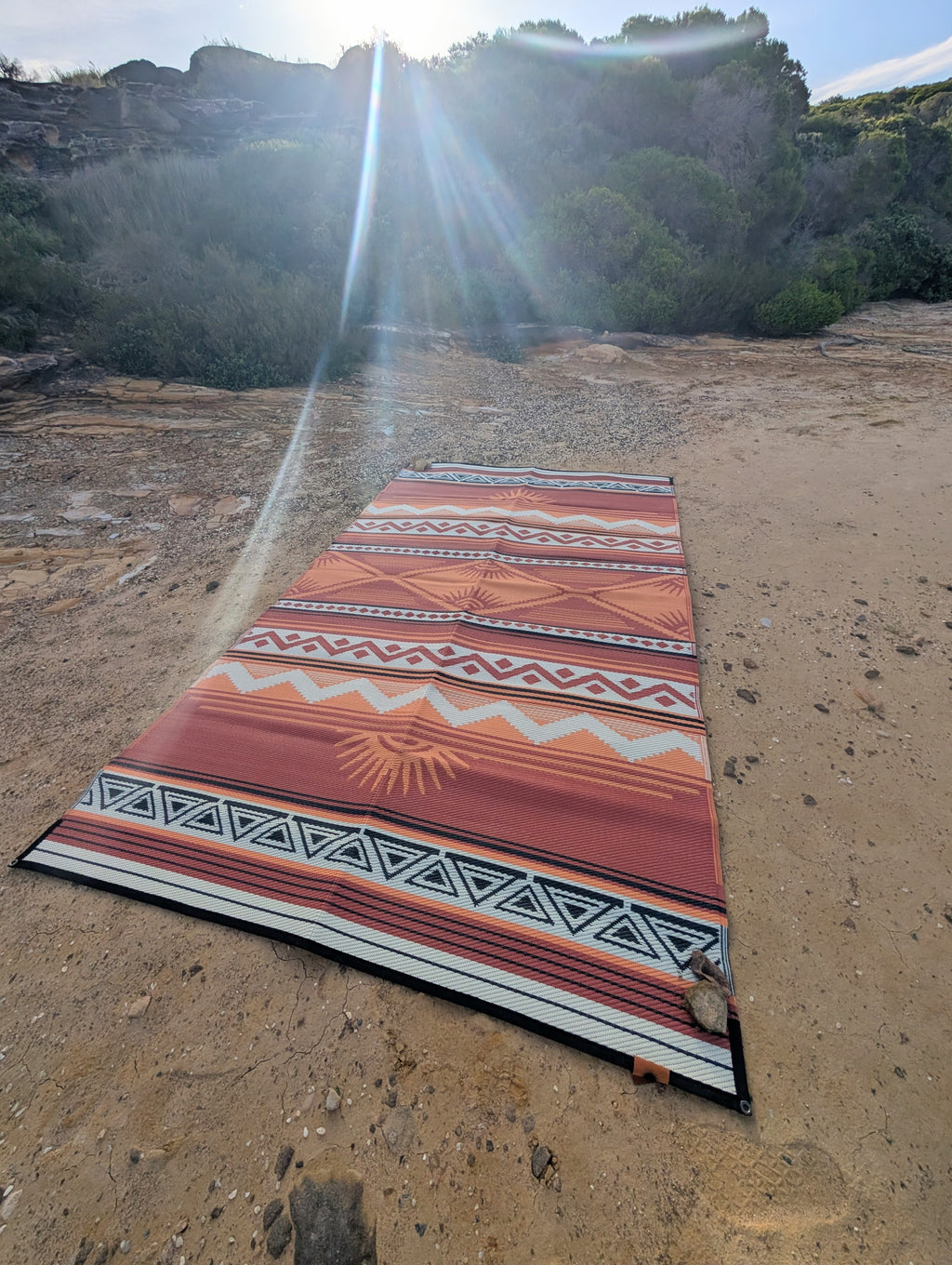 THE NOMAD CAMPING MAT
