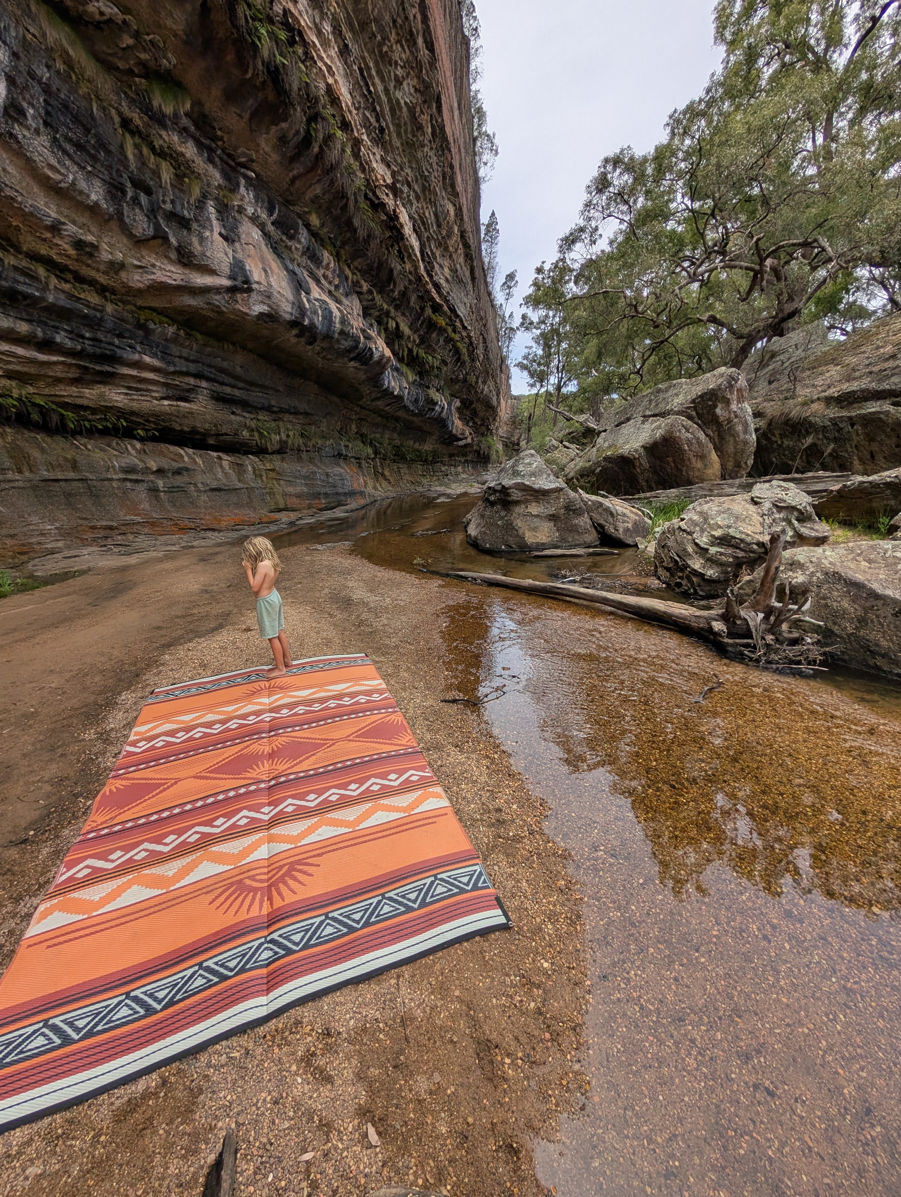 THE NOMAD CAMPING MAT