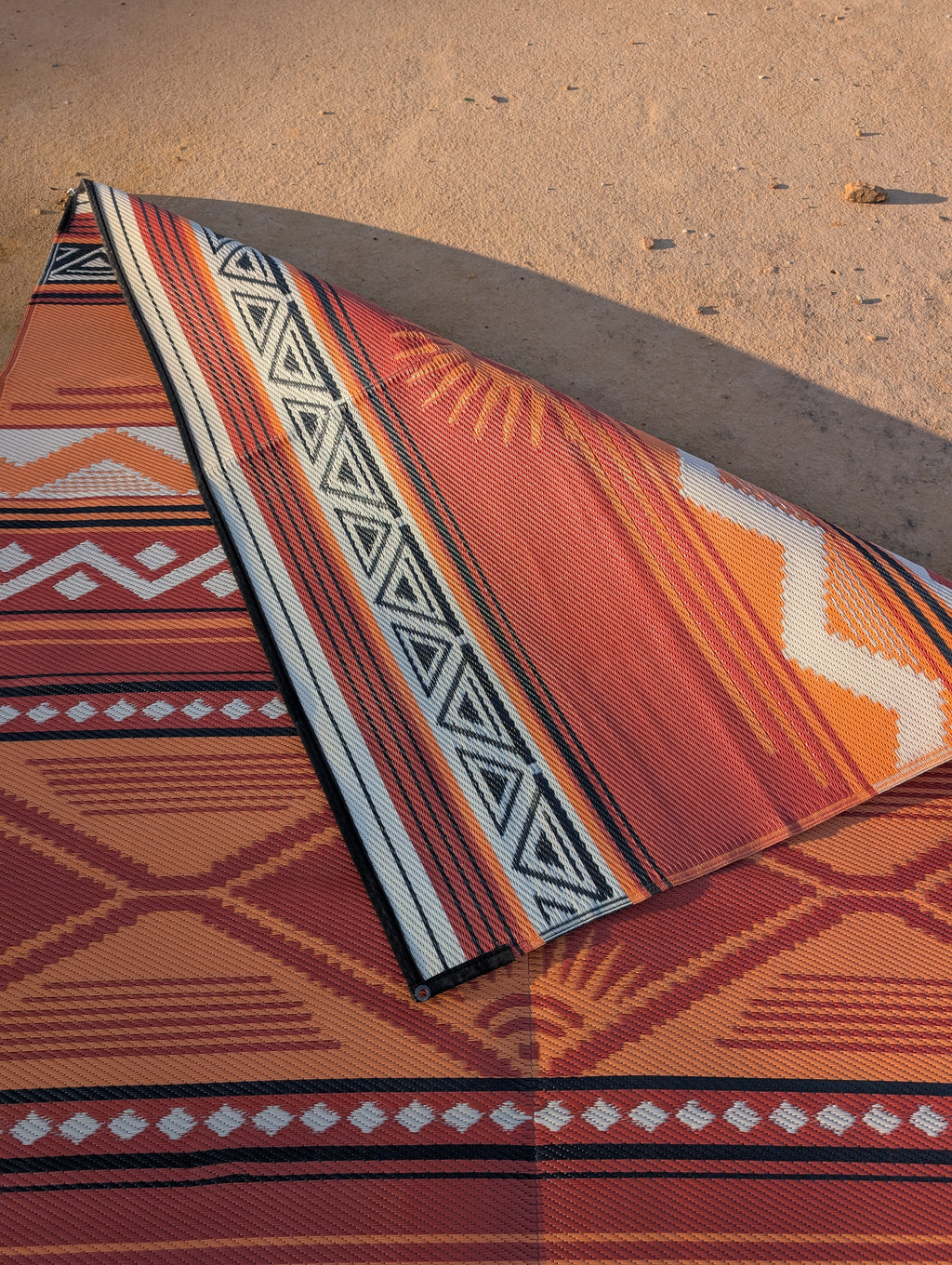 THE NOMAD CAMPING MAT