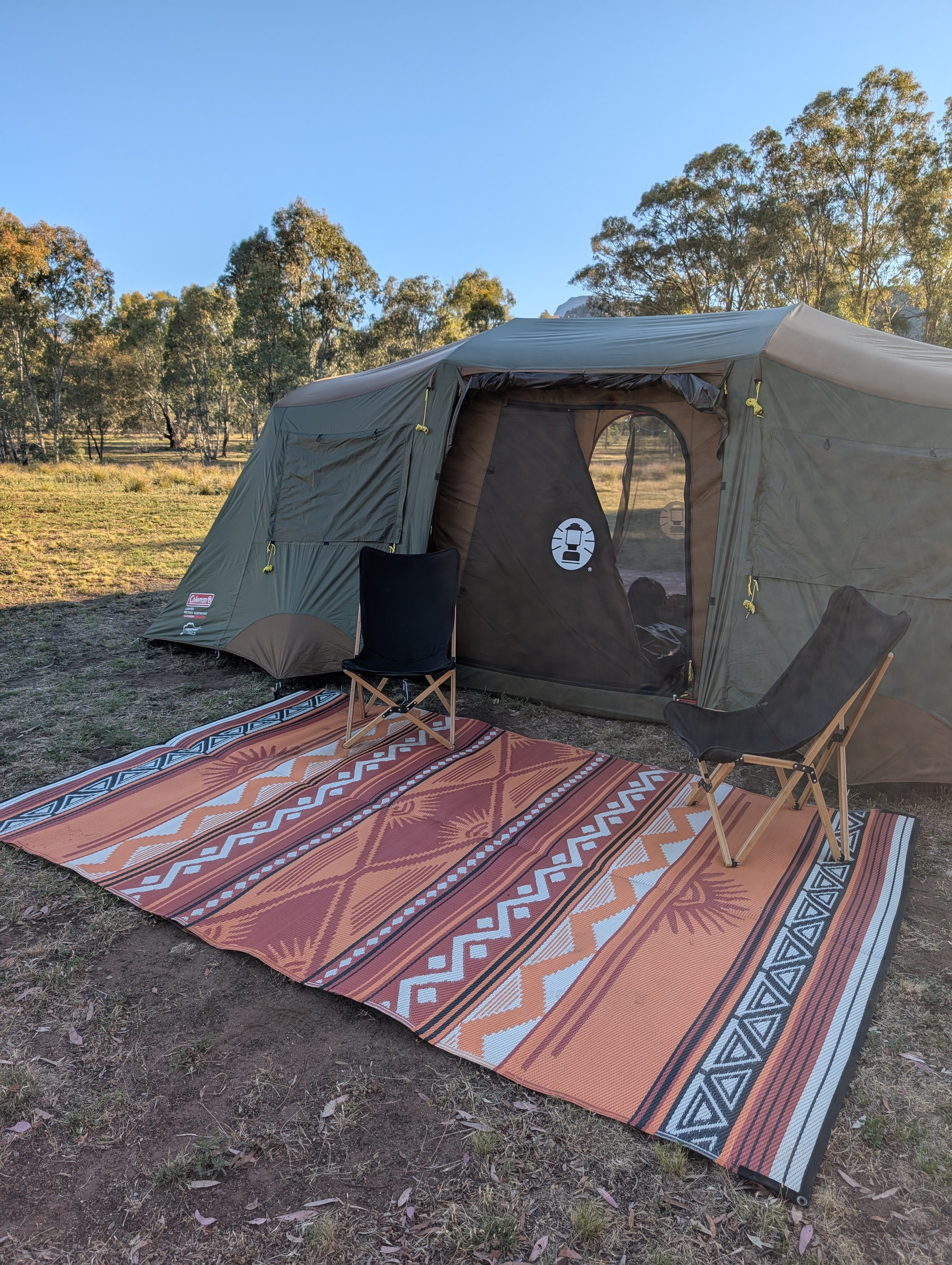 THE NOMAD CAMPING MAT
