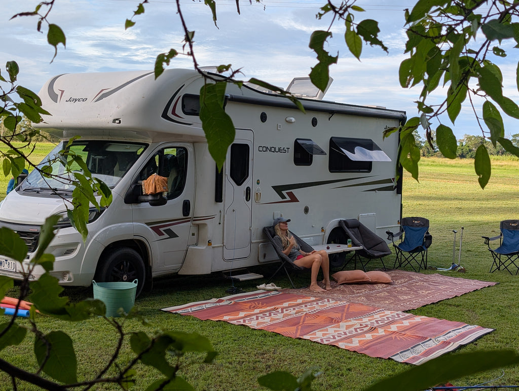 THE NOMAD CAMPING MAT