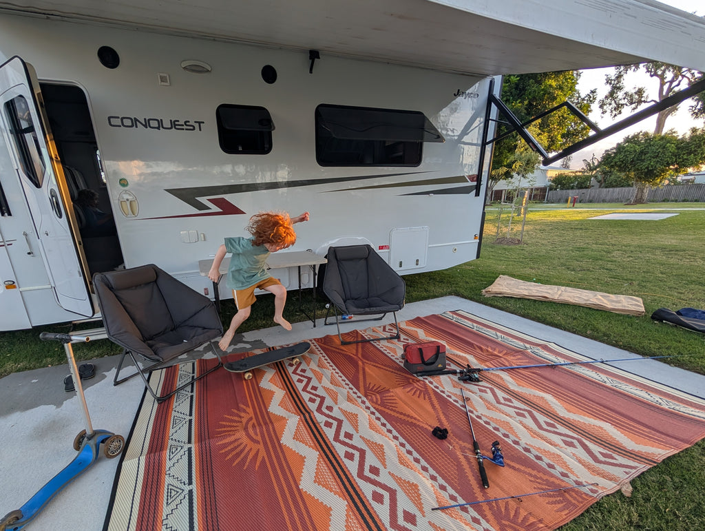 THE NOMAD CAMPING MAT